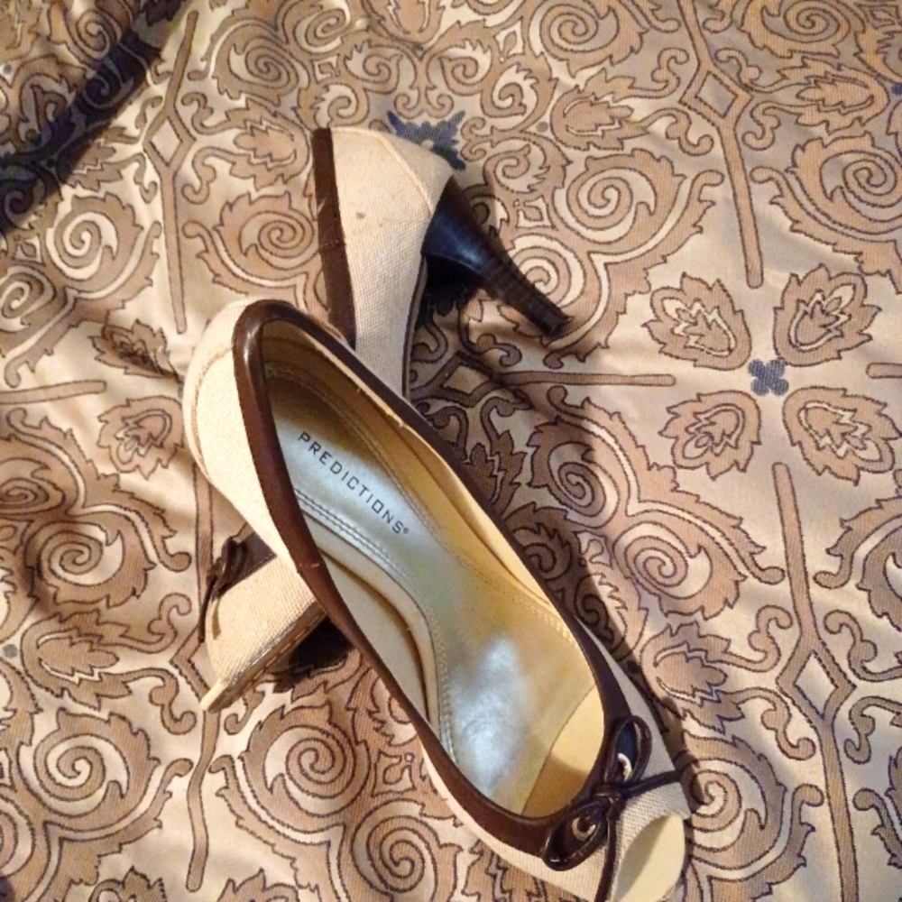 Womans Prediction Pump